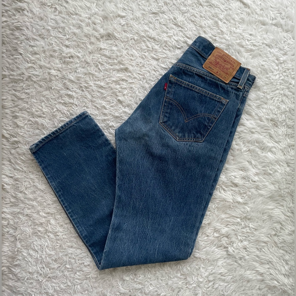 90s Vintage Levi's 501xx w32xl34 (actual W29xL30.5)